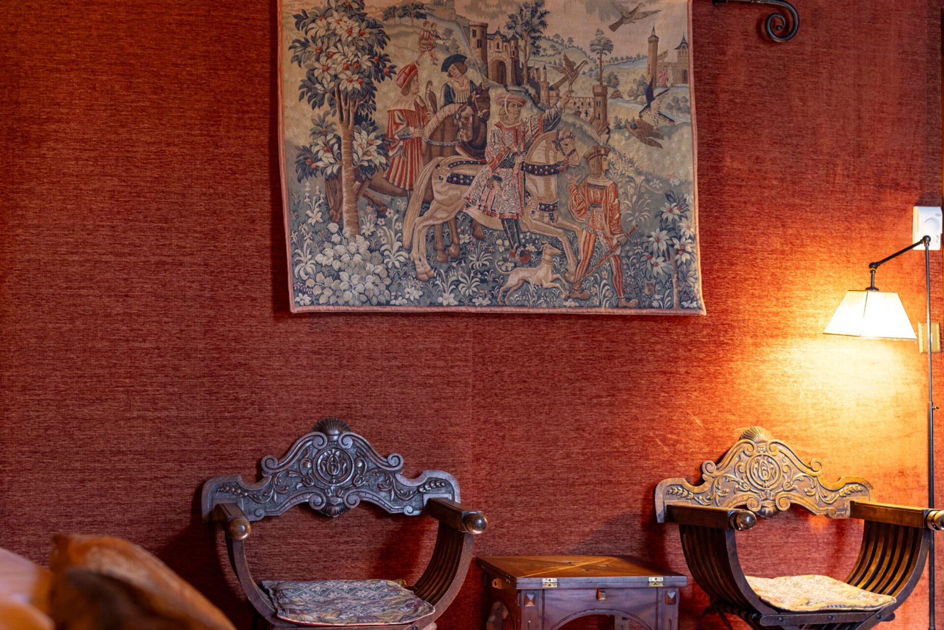 Meubles et décoration dans la chambre Bâtard d’Orléans
